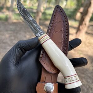 Damascus straight back skinner